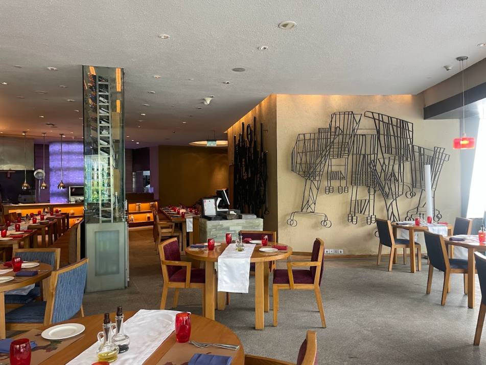 25 Best Candle Light Dinner in Gurgaon Eva Farms Gurgaon