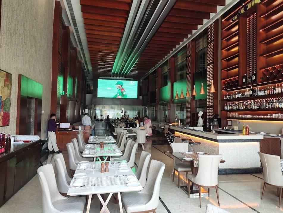 25 Best Candle Light Dinner in Gurgaon Eva Farms Gurgaon